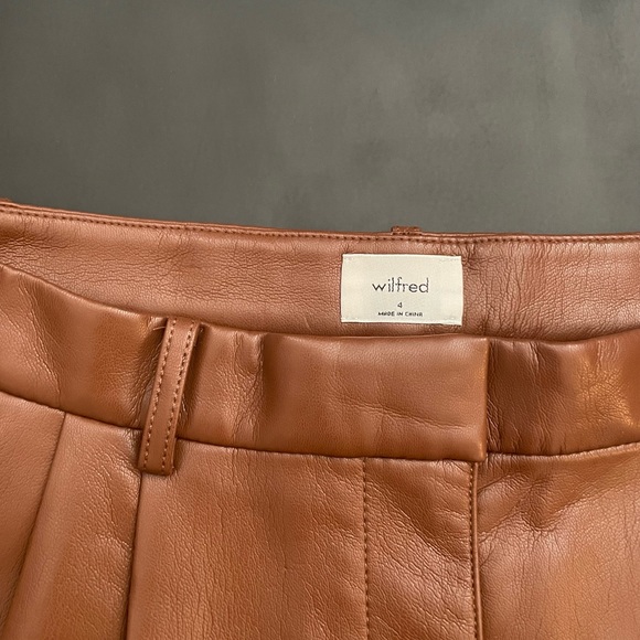ARITZIA WILFRED LIMERICK SHORT 5" - Picture 6 of 6